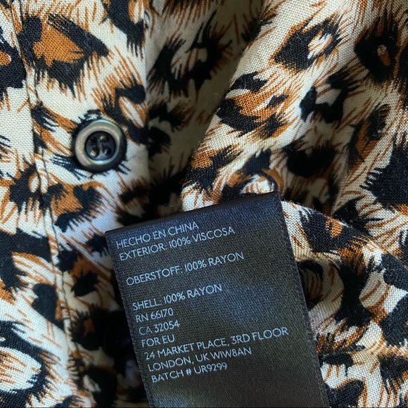 Sparkle & Fade Sleevless Hi-Lo Cheetah Print Top - Picture 7 of 10